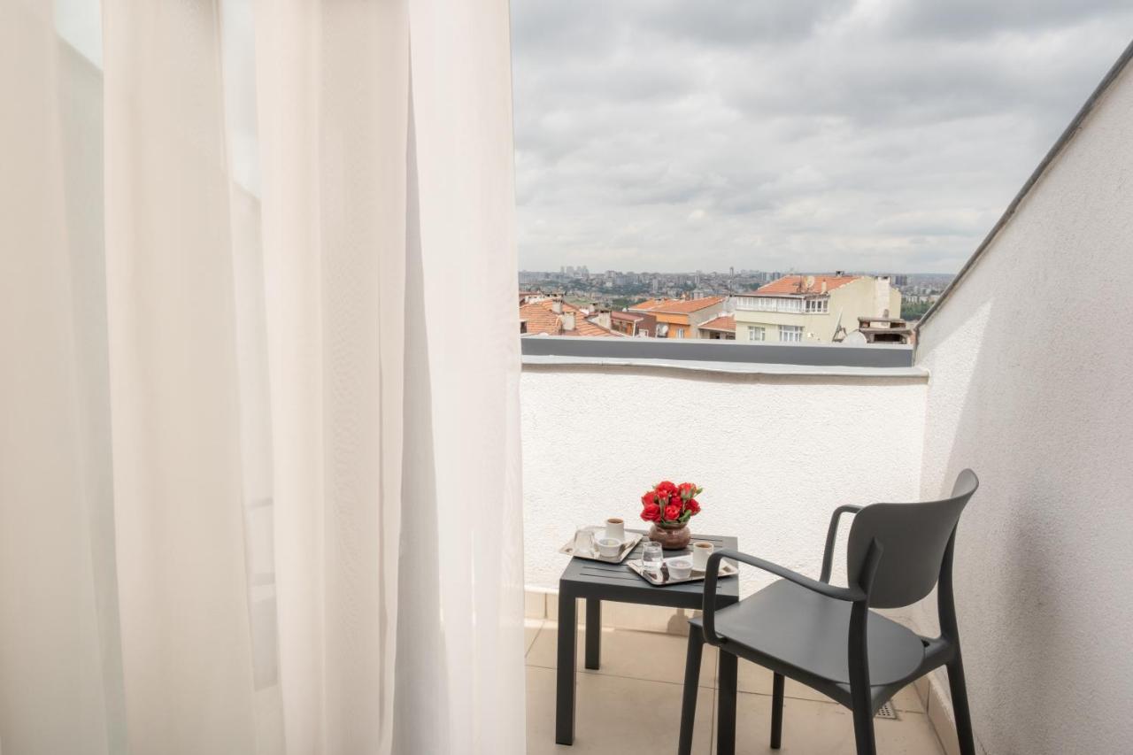 Elm Suite Hotel Istanbul Exterior photo